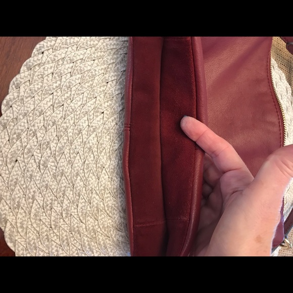 SOLD! Vince Camuto Cross body Shoulder bag - Picture 8 of 8